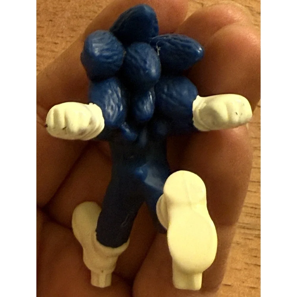 Sonic The Hedgehog Running Figure Toy Action Cake Topper Does‎ not Stand